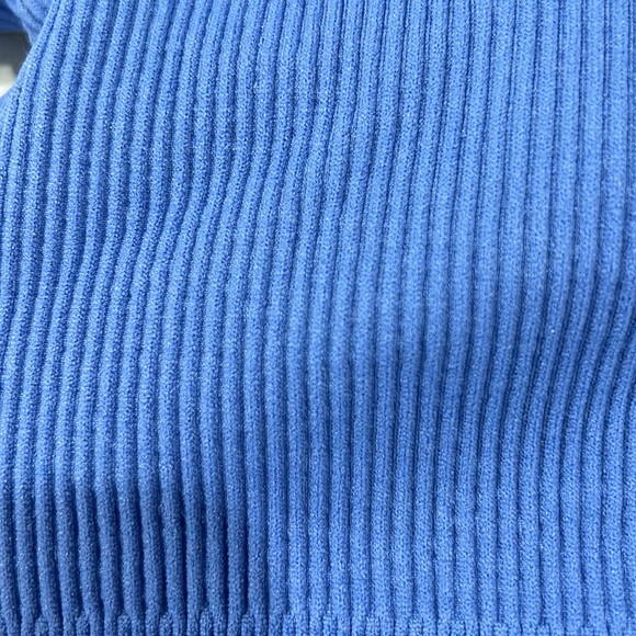 Blue top / with a zipper/ sport top - Picture 5 of 5